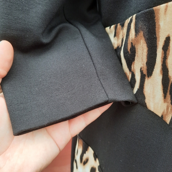 Chico's Asymmetric Leopard Colorblock Print Ponte Stretch Dress Slimming Petite - Picture 4 of 11